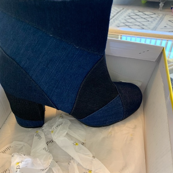 NWT black and blue denim boots - Picture 5 of 8